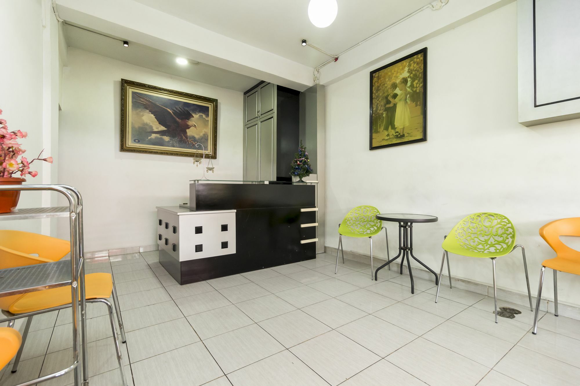 Reddoorz Near Gajah Mada Plaza 2 Hotel Jakarta Ngoại thất bức ảnh