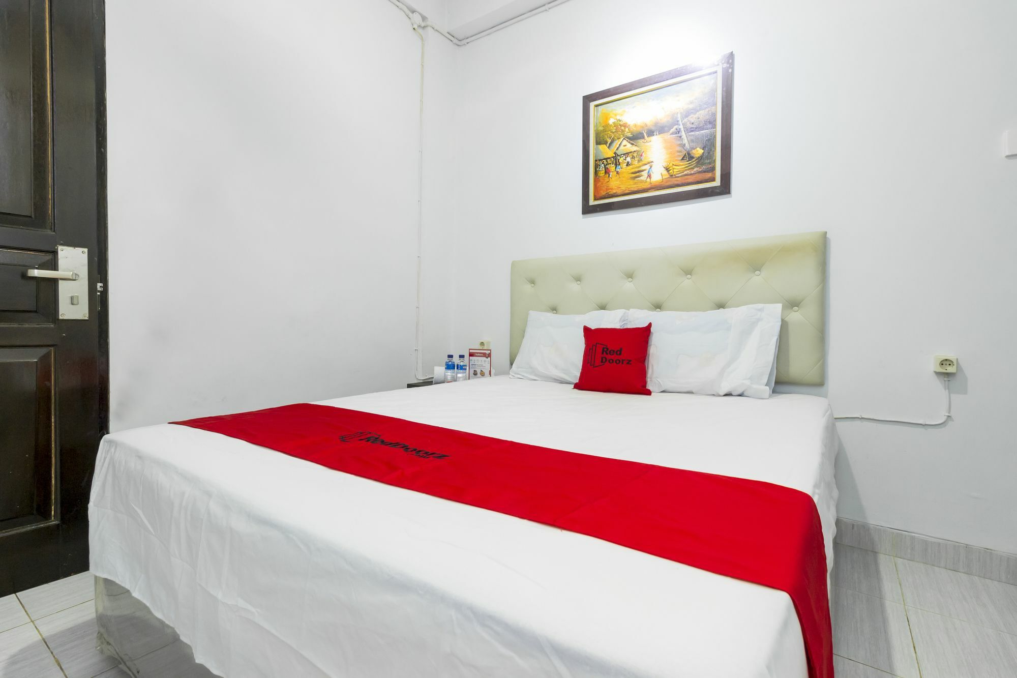 Reddoorz Near Gajah Mada Plaza 2 Hotel Jakarta Ngoại thất bức ảnh