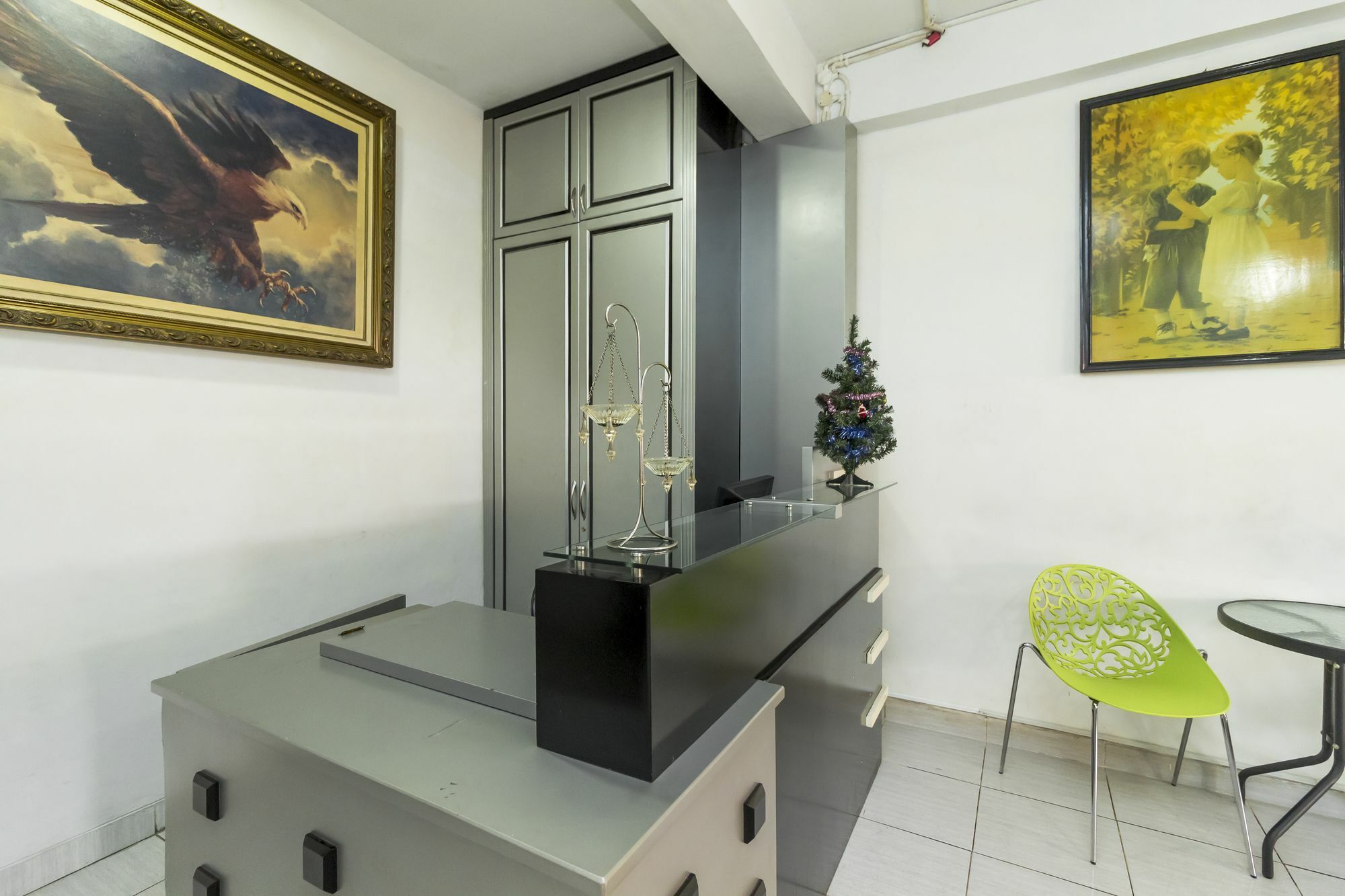 Reddoorz Near Gajah Mada Plaza 2 Hotel Jakarta Ngoại thất bức ảnh